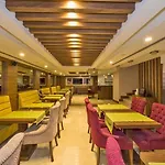 Darkmen Hotel