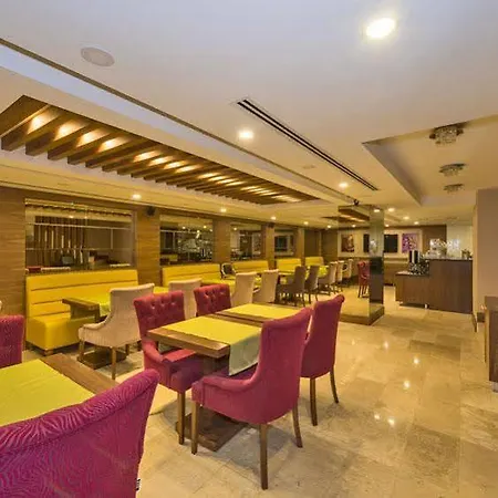 Hotel Darkmen 3*